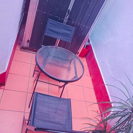 Apartamento Privado En Alameda De Hercules Севилья Экстерьер фото