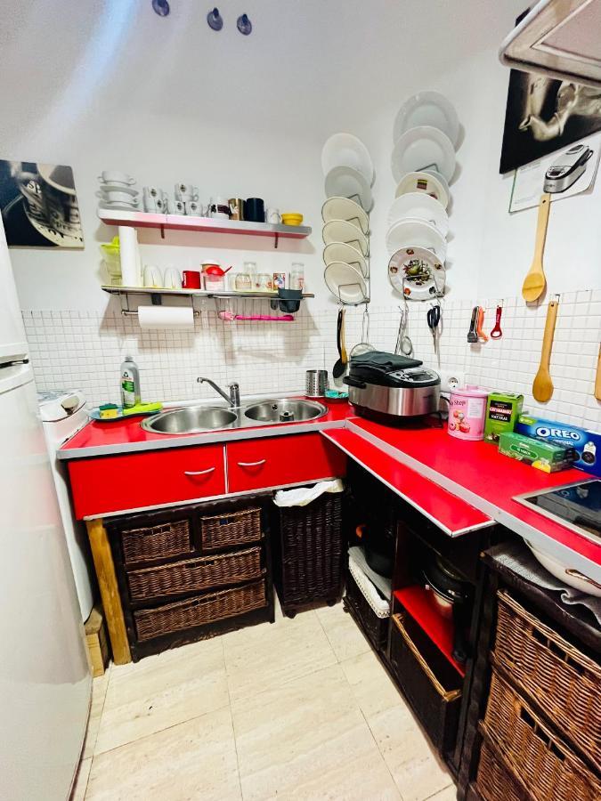 Apartamento Privado En Alameda De Hercules Севилья Экстерьер фото